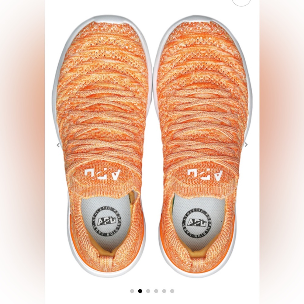 NWT/NIB APL Techloom Wave in Orange/Sunshine Melange Size 7.5 men (9 women)